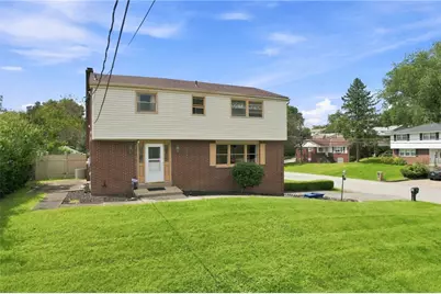 102 Greylock Dr, Pittsburgh, PA 15235 - Photo 2