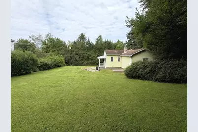 403 Bridgeport Road, Mount Pleasant Township, PA 15666 - Photo 14