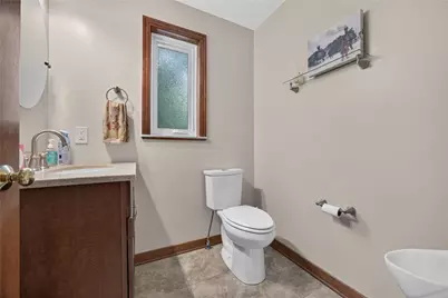 41 Highland Dr, Cecil, PA 15057 - Photo 16