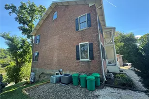 1319 Riverside Dr, Bridgewater, PA 15009 - Photo 16