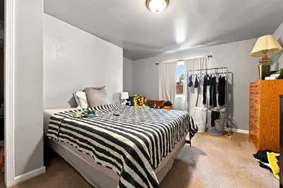 300 N Graham Street, Pittsburgh, PA 15206 - Photo 8