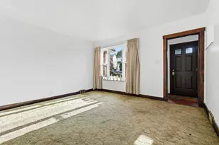 1611 Aurelius St, Pittsburgh, PA 15218 - Photo 10