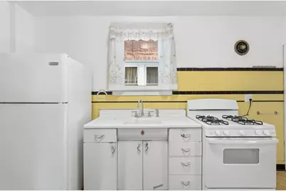 1611 Aurelius Street, Pittsburgh, PA 15218 - Photo 14