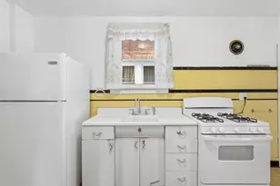 1611 Aurelius St, Pittsburgh, PA 15218 - Photo 14