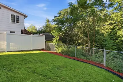 1611 Aurelius Street, Pittsburgh, PA 15218 - Photo 18