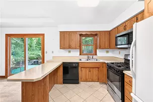 7815 Noblestown Rd, North Fayette, PA 15057 - Photo 12
