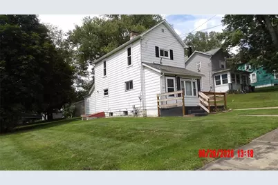 40 Emerson Avenue, Wheatland, PA 16161 - Photo 2
