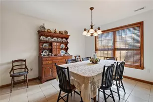 505 Kristi Dr, Hempfield Township, PA 15601 - Photo 10