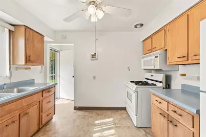 7140 Ross Garden Rd, Pittsburgh, PA 15206 - Photo 6