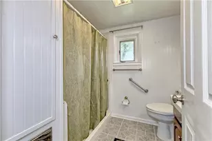 28 Tulip St, Adamsburg, PA 15611 - Photo 8