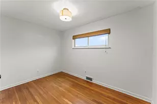 3418 Dauphin Ave, Pittsburgh, PA 15227 - Photo 16
