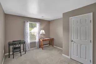 279 Broadstone Dr, Adams Township, PA 16046 - Photo 24