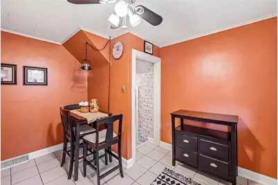 387 Spencer Ave, Sharon, PA 16146 - Photo 8