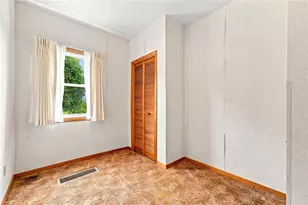985 E Pike Rd, White Township, PA 15701 - Photo 14