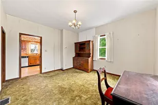 985 E Pike Rd, White Township, PA 15701 - Photo 16