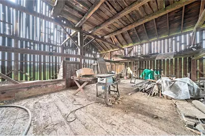 985 E Pike Rd, White Township, PA 15701 - Photo 40