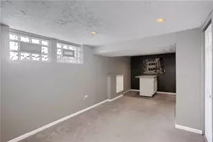 2017 S Trillium Dr, Hopewell Township, PA 15001 - Photo 32