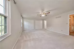 141 Glenwood Dr, Monroeville, PA 15146 - Photo 16