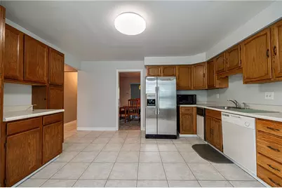 141 Glenwood Dr, Monroeville, PA 15146 - Photo 12