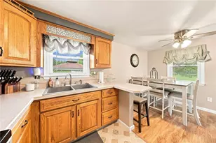 209 Thornwood Ave, Scottdale, PA 15683 - Photo 6