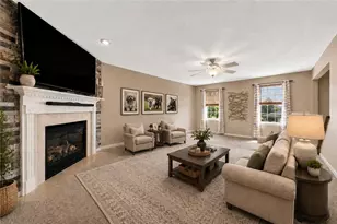 214 Murdock Way, Hempfield Township, PA 15601 - Photo 6