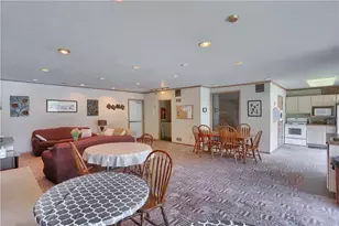 1004 Sanlin Dr, Moon/Crescent Twp, PA 15108 - Photo 36