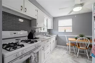 3181 Glendale Ave, Pittsburgh, PA 15227 - Photo 8