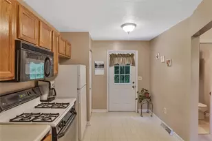 108 Winston Way, Greensburg, PA 15601 - Photo 14