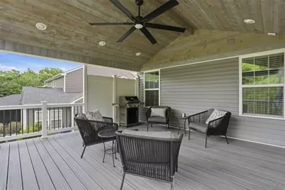 106 Magnolia Dr, Robinson Twp, PA 15136 - Photo 28