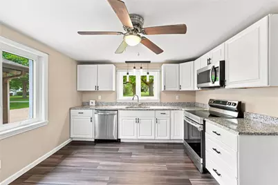 127 Beaver Ave, West Sunbury, PA 16061 - Photo 4