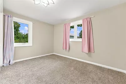 127 Beaver Ave, West Sunbury, PA 16061 - Photo 12