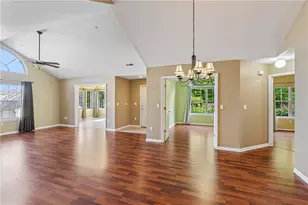 2501 Golf Course Dr, South Strabane, PA 15301 - Photo 14