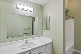 2501 Golf Course Dr, South Strabane, PA 15301 - Photo 28