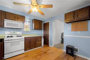322 Lamarido St, Pittsburgh, PA 15226 - Photo 12