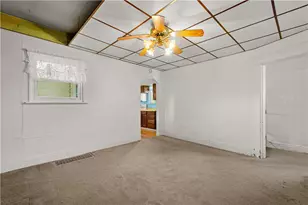 322 Lamarido St, Pittsburgh, PA 15226 - Photo 8