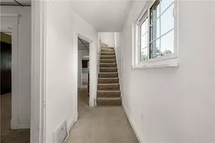 322 Lamarido St, Pittsburgh, PA 15226 - Photo 4