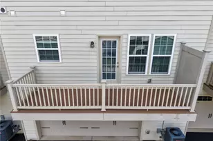 1861 Louisville, Pittsburgh, PA 15143 - Photo 38