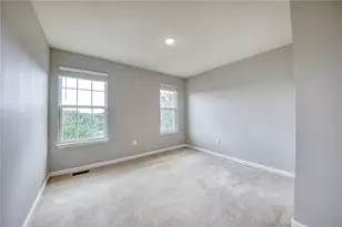 1861 Louisville, Pittsburgh, PA 15143 - Photo 28