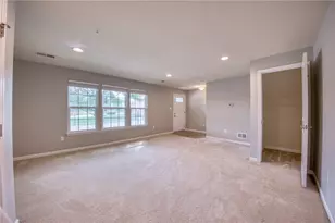 1861 Louisville, Pittsburgh, PA 15143 - Photo 34