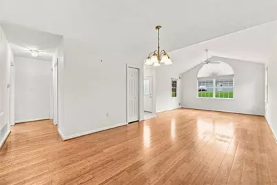 117 Steeplechase Cir, West Deer, PA 15044 - Photo 8