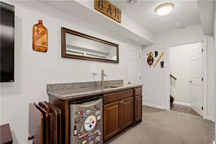 662 Freedom Dr, Collier Township, PA 15106 - Photo 22