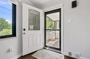 115 Columbia Dr, Pittsburgh, PA 15236 - Photo 4