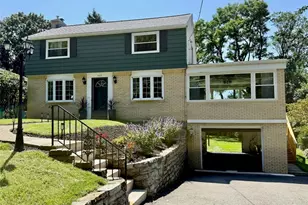 7177 Shannon Rd, Pittsburgh, PA 15147 - Photo 2