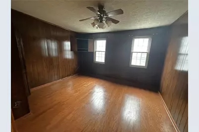 1913 Fox Way, Pittsburgh, PA 15203 - Photo 16