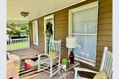 405 Lawnview Ave, Neshannock Township, PA 16105 - Photo 6