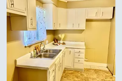 405 Lawnview Ave, Neshannock Township, PA 16105 - Photo 16
