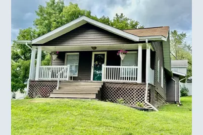 405 Lawnview Ave, Neshannock Township, PA 16105 - Photo 2