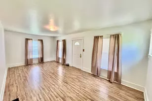 405 Lawnview Ave, Neshannock Township, PA 16105 - Photo 10