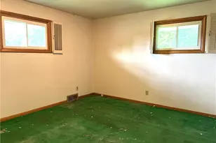 18 Lattavo Dr, Neshannock Township, PA 16105 - Photo 12