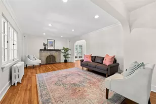 6324 Alderson St, Pittsburgh, PA 15217 - Photo 2